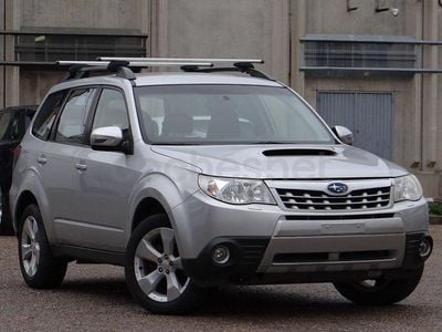 Gris Usado 2011 Subaru Forester SUV | 5990 € (Super precio)