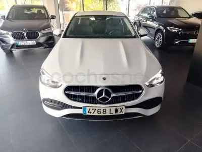 Usado Mercedes C220 200 CV (147 kW) 2022 Blanco Berlina