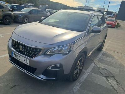 Usado Peugeot 5008 Allure 130 CV (95 kW) 2020 Gris SUV
