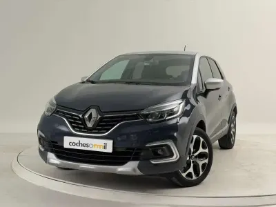 Usado Renault Captur Zen 90 CV (66 kW) 2018 Gris / plata SUV