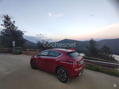Usado DS Automobiles DS4 Style 131 CV (96 kW) 2018 Rojo Berlina