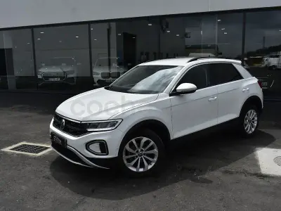 Usado VW T-Roc Life 115 CV (84 kW) 2023 Blanco SUV