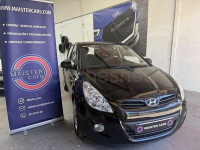 Brugt Hyundai i20 Comfort 100 HK (73 kW) 2011 Sort Hatchback