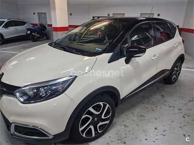 Usado Renault Captur Zen 90 CV (66 kW) 2014 Beige SUV
