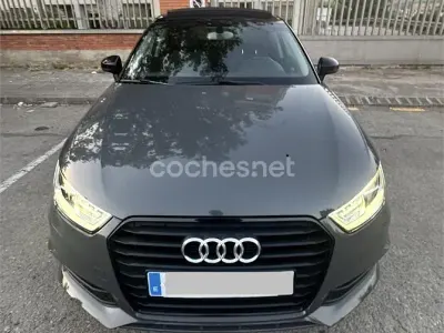 Usado Audi A1 Sportback S-Line 116 CV (85 kW) 2015 Gris / plata Utilitario