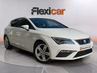 Usado Seat Leon ST FR 150 CV (110 kW) 2019 Blanco Familiar