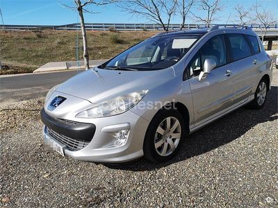 Usado Peugeot 308 SW Premium 112 CV (82 kW) 2010 Gris / plata Familiar