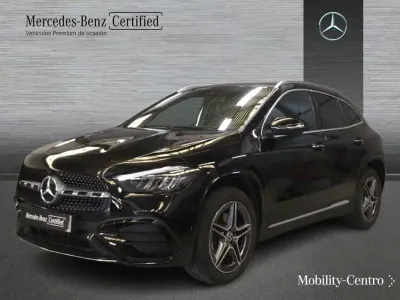 Usado Mercedes GLA250 163 CV (119 kW) 2025 Negro noche SUV