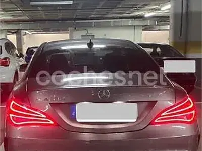 Usado Mercedes CLA220 AMG line 177 CV (130 kW) 2016 Gris / plata Coupe