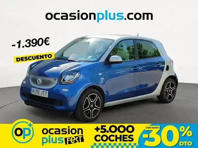 Käytetty Smart ForFour Proxy 71 HP (52 kW) 2016 Sininen Viistoperä
