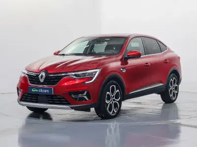 Usado Renault Arkana Techno 145 CV (106 kW) 2023 Rojo SUV