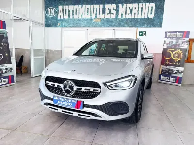 Usado Mercedes GLA200 150 CV (110 kW) 2022 Azul SUV