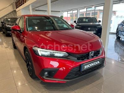 Granate Usado 2023 Honda Civic Advance Berlina | 23.900 € (Super precio)