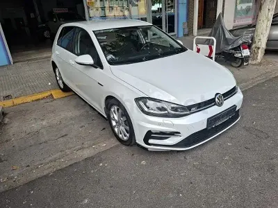 Usado VW Golf VII Advance 150 CV (110 kW) 2014 Blanco Berlina