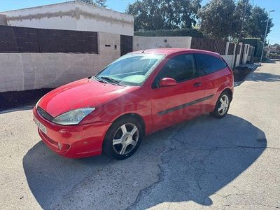 Usado Ford Focus Trend 115 CV (84 kW) 2003 Rojo Berlina