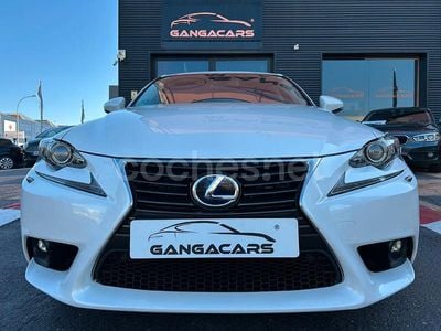 Lexus IS300h