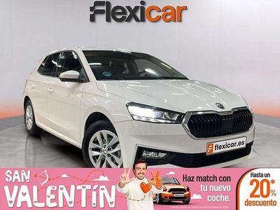 Usado Skoda Fabia Selection 95 CV (69 kW) 2024 Blanco Berlina