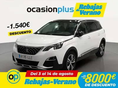 Usado Peugeot 5008 Allure 131 CV (96 kW) 2020 Blanco SUV