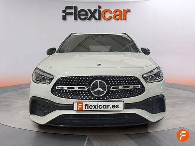 Usado Mercedes GLA200 163 HP (119 kW) 2022 Branco SUV
