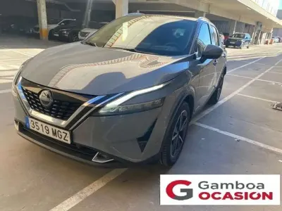 Usado Nissan Qashqai Tekna 192 CV (141 kW) 2023 Gris SUV