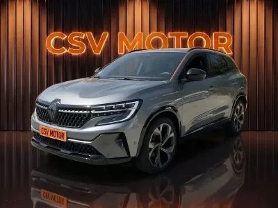 Usado Renault Austral Techno 160 CV (117 kW) 2024 Gris SUV