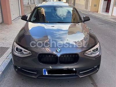 Usado BMW 116 Sport Line 116 CV (85 kW) 2012 Gris / plata Utilitario