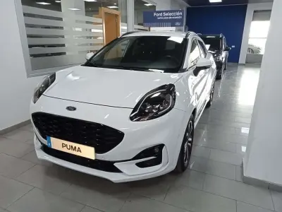 Usado Ford Puma Titanium 125 CV (91 kW) 2023 Blanco SUV
