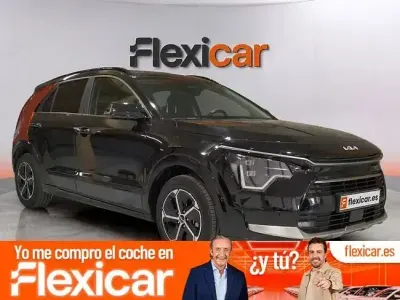 Usado Kia Niro 141 CV (103 kW) 2023 Negro SUV