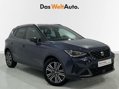 Usado Seat Arona FR 115 CV (84 kW) 2024 Gris SUV