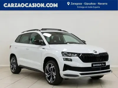 Usado Skoda Karoq SportLine 150 CV (110 kW) 2025 Blanco SUV