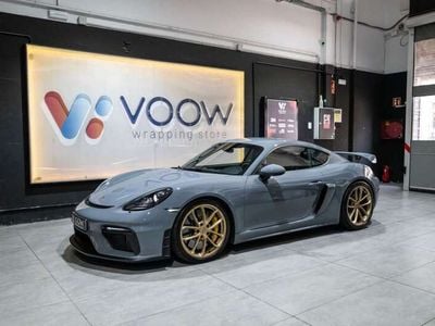 Porsche Cayman GT4