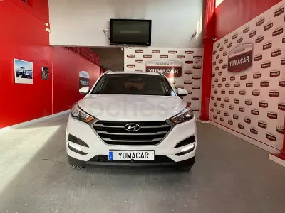 Käytetty Hyundai Tucson 131 HP (96 kW) 2017 Valkoinen Katumaasturi