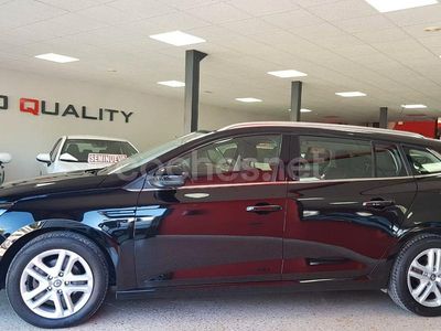 Negro Usado 2019 Renault Mégane GT Line GT-Line Familiar | 13.500 € (Precio justo)