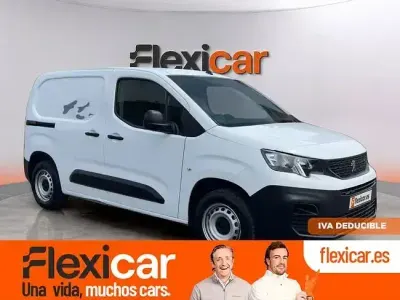 Usado Peugeot Partner 102 CV (75 kW) 2021 Blanco Monovolumen