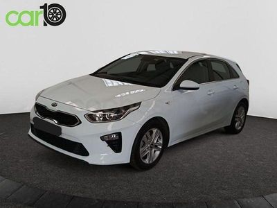 Usado Kia Ceed 120 CV (88 kW) 2022 Blanco Utilitario