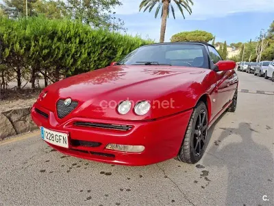 Usado Alfa Romeo Spider 150 CV (110 kW) 1997 Rojo Descapotable
