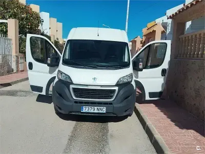 Usado Peugeot Boxer 130 CV (95 kW) 2019 Blanco Van