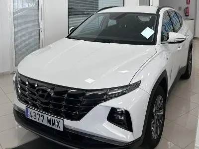 Usado Hyundai Tucson 150 CV (110 kW) 2024 Blanco SUV