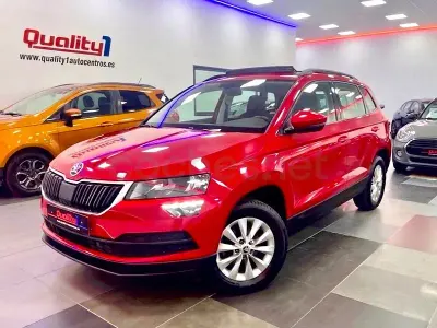 Usado Skoda Karoq 115 HP (84 kW) 2019 Vermelho SUV