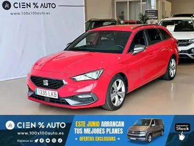 Usado Seat Leon FR 150 CV (110 kW) 2020 Rojo Familiar
