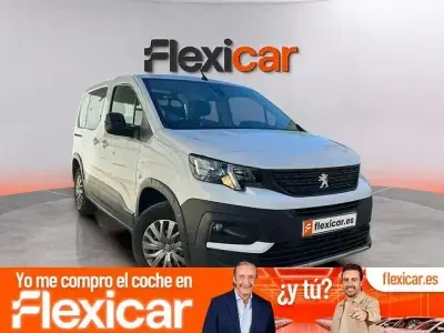 Usado Peugeot Rifter Active 102 CV (75 kW) 2023 Blanco Monovolumen