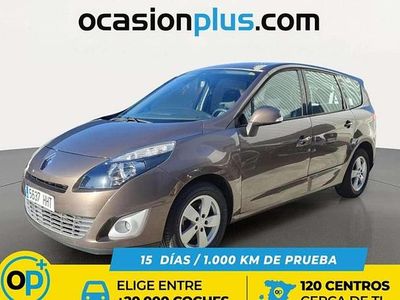 Usado Renault Grand Scénic III Dynamique 131 CV (96 kW) 2012 Marrón Monovolumen