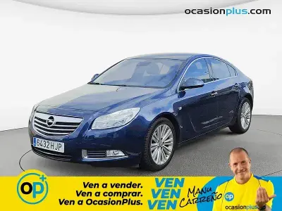 Usado Opel Insignia Excellence 140 CV (102 kW) 2012 Azul Berlina