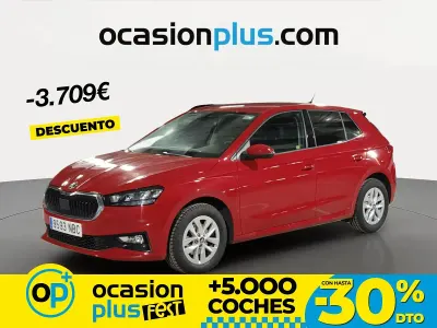 Käytetty Skoda Fabia Selection 115 HP (84 kW) 2025 Punainen Sedan