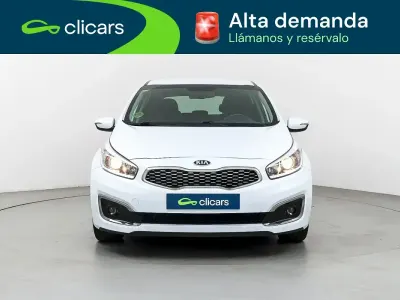Usado Kia Ceed 120 CV (88 kW) 2018 Blanco Utilitario