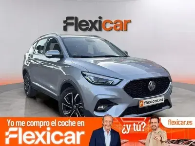 Usado MG ZS Luxury 111 CV (81 kW) 2023 Gris SUV