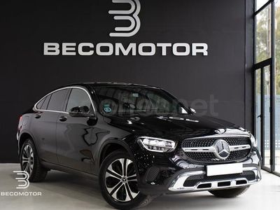 Käytetty Mercedes GLC200 163 HP (119 kW) 2022 Musta Katumaasturi