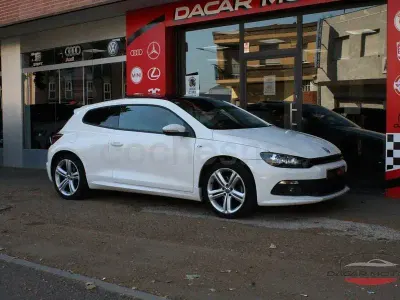 Usado VW Scirocco R-line 160 CV (117 kW) 2014 Blanco Coupe