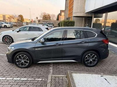 Usado BMW X1 Comfort Edition 150 CV (110 kW) 2020 Gris SUV
