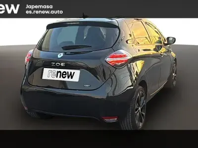 Begagnad Renault Zoe 99 kW (135 HK) 2022 Svart Halvkombi